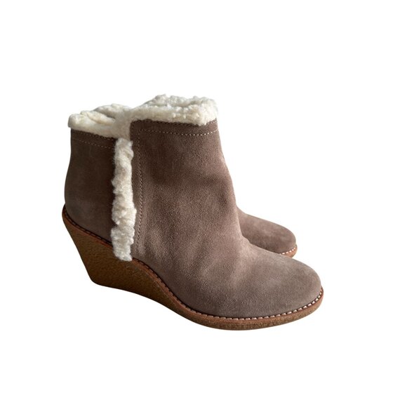 COLE HAAN Tan Beige Suede Wedge Ankle Booties Boots Size 6.5 - Picture 2 of 11
